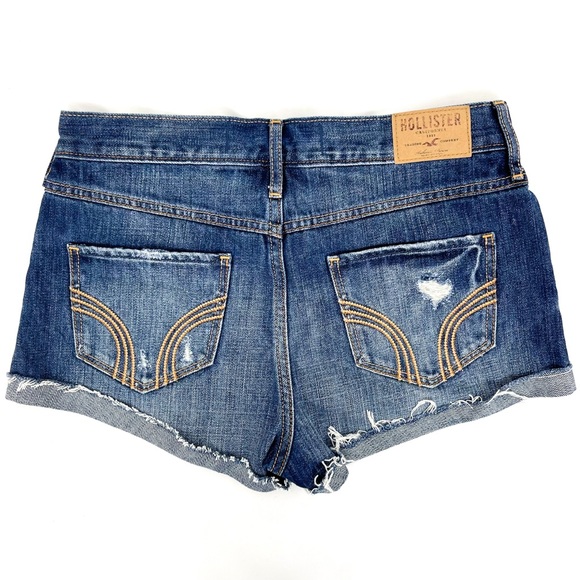 Hollister Shorts - Picture 2 of 2